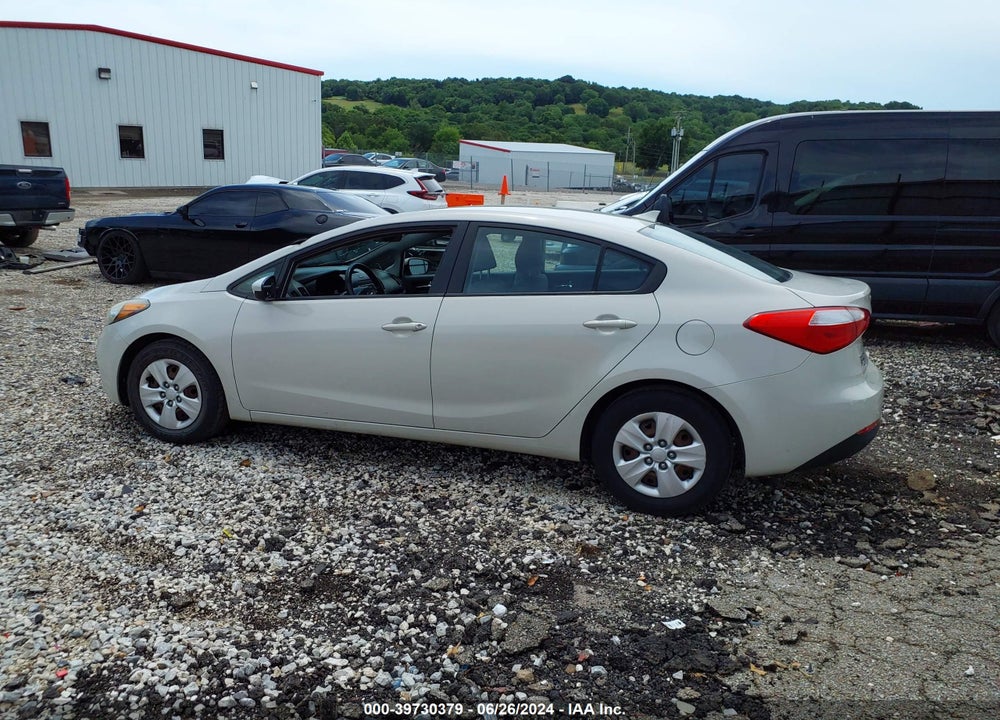 2014 KIA FORTE LX VIN: KNAFK4A64E5092607
