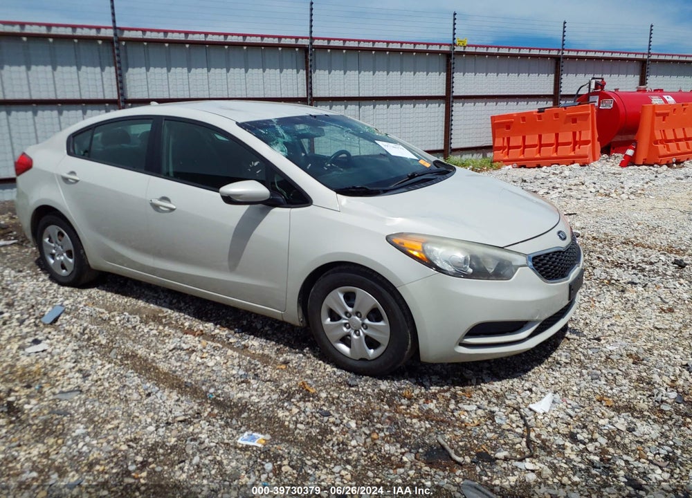 2014 KIA FORTE LX VIN: KNAFK4A64E5092607