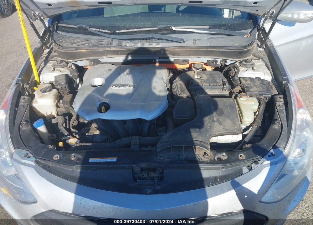 2011 HYUNDAI SONATA HYBRID VIN: KMHEC4A43BA003165