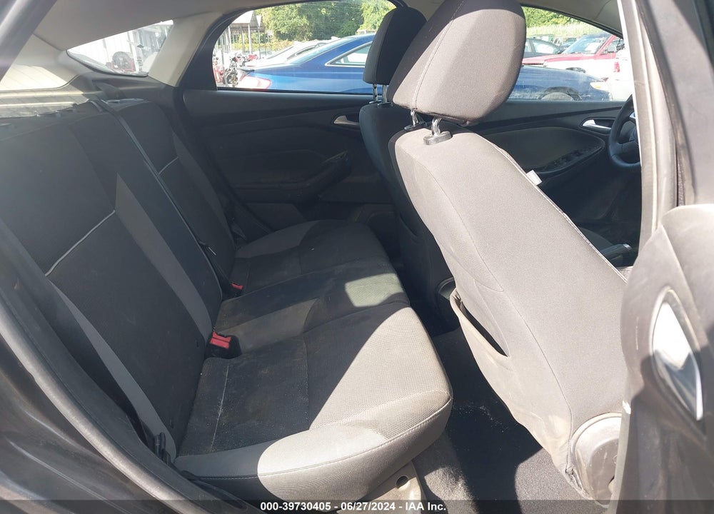 2013 FORD FOCUS SE VIN: 1FADP3K29DL288110