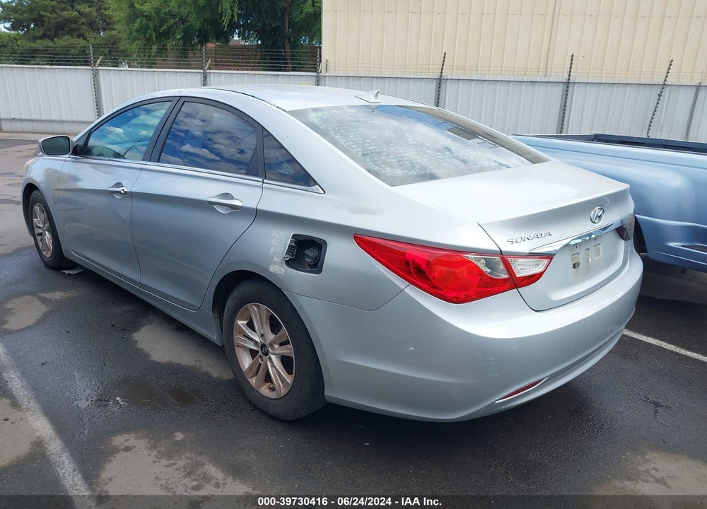 2013 HYUNDAI SONATA GLS VIN: 5NPEB4AC0DH654070