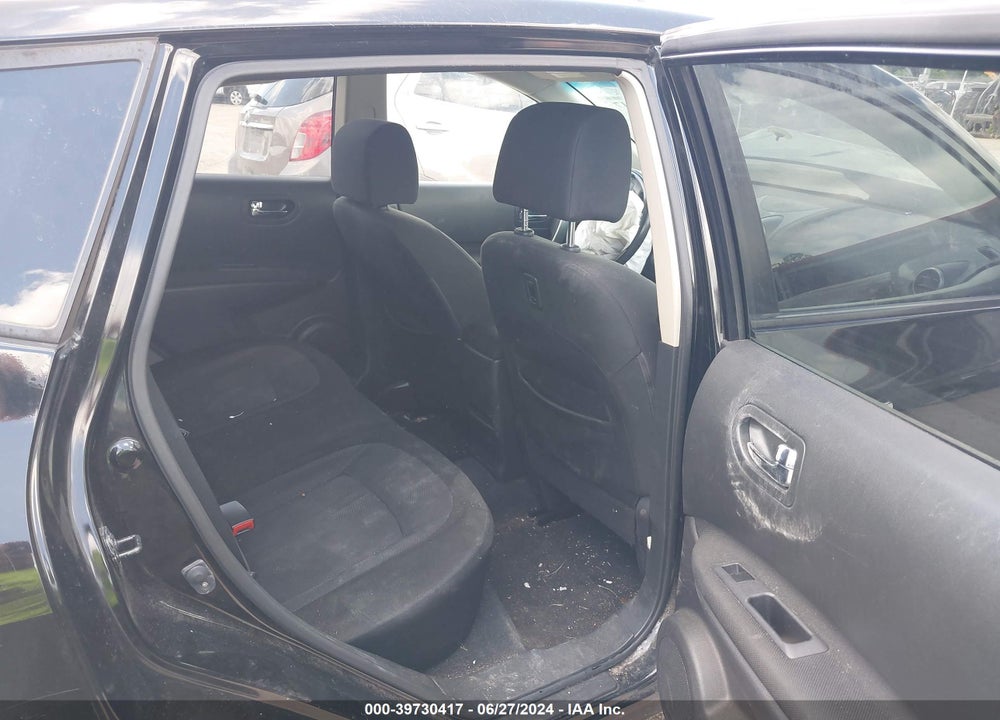 2013 NISSAN ROGUE S VIN: JN8AS5MT8DW002411