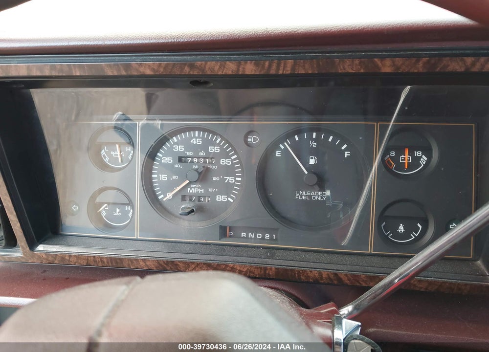 1987 PLYMOUTH VOYAGER VIN: 2P4FH4133HR370150