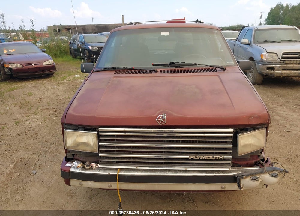 1987 PLYMOUTH VOYAGER VIN: 2P4FH4133HR370150