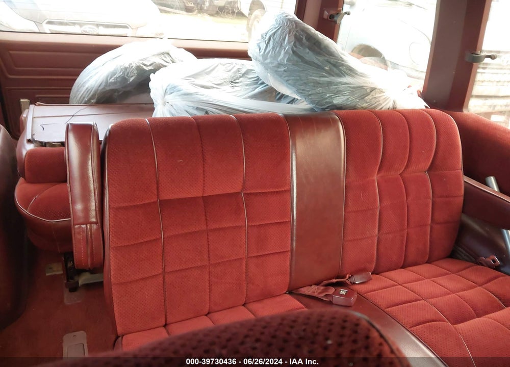 1987 PLYMOUTH VOYAGER VIN: 2P4FH4133HR370150