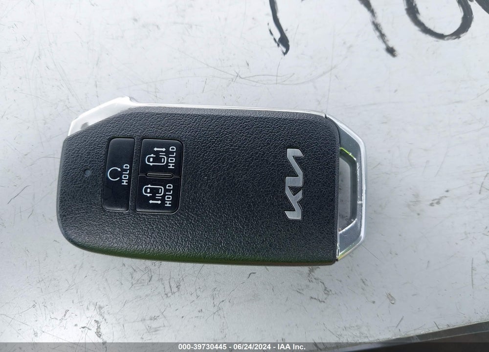 2023 KIA CARNIVAL MPV SX PRESTIGE VIN: KNDNE5H38P6267316
