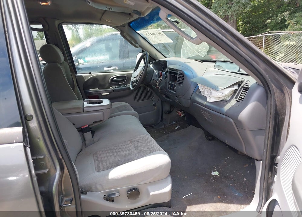 2003 FORD F-150 LARIAT/XLT VIN: 1FTRW07643KD85703