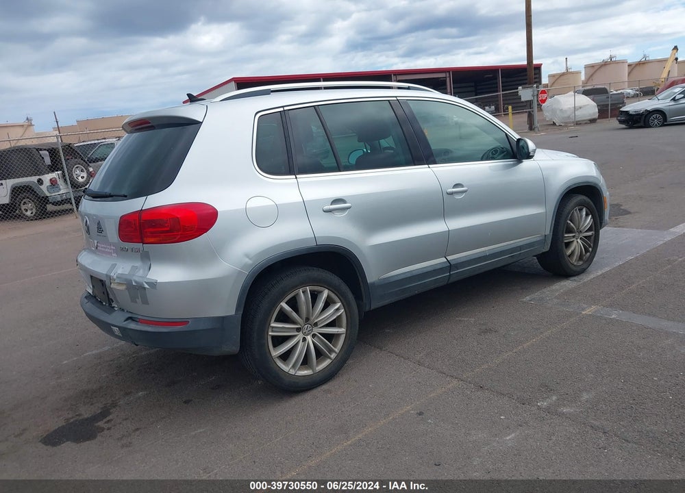 2013 VOLKSWAGEN TIGUAN SE VIN: WVGAV3AX9DW597389