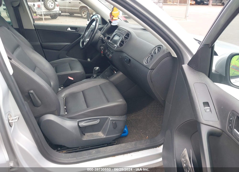 2013 VOLKSWAGEN TIGUAN SE VIN: WVGAV3AX9DW597389