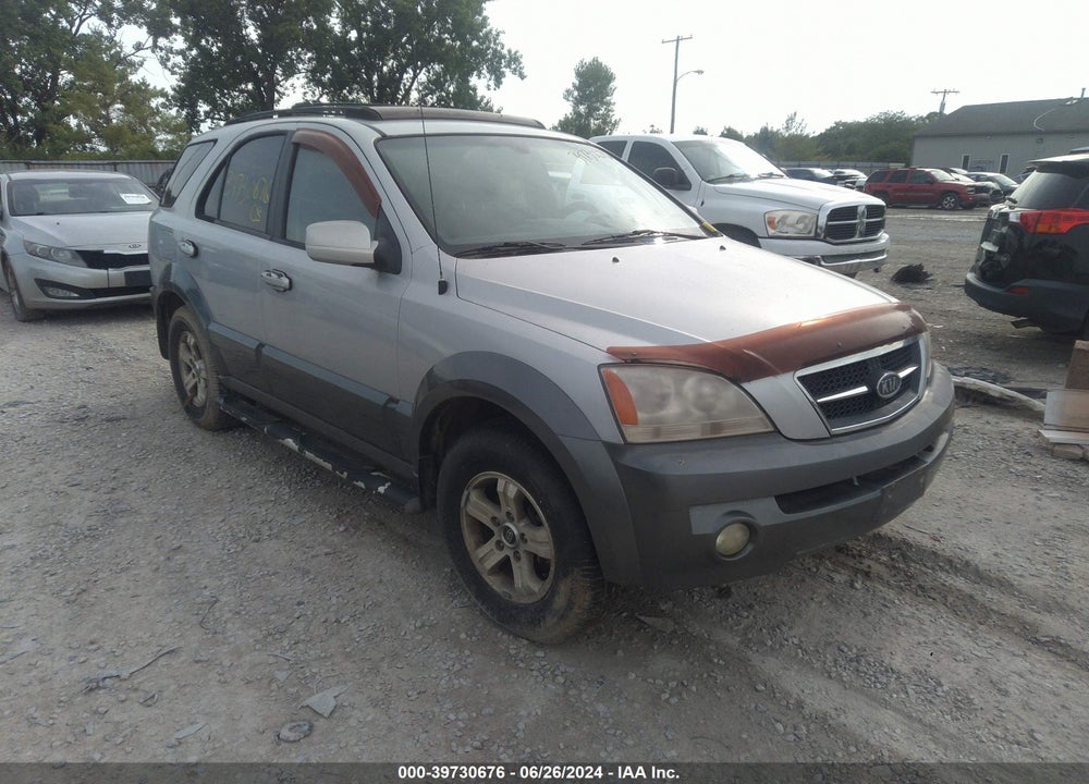 2005 KIA SORENTO EX/LX VIN: KNDJD733355450677
