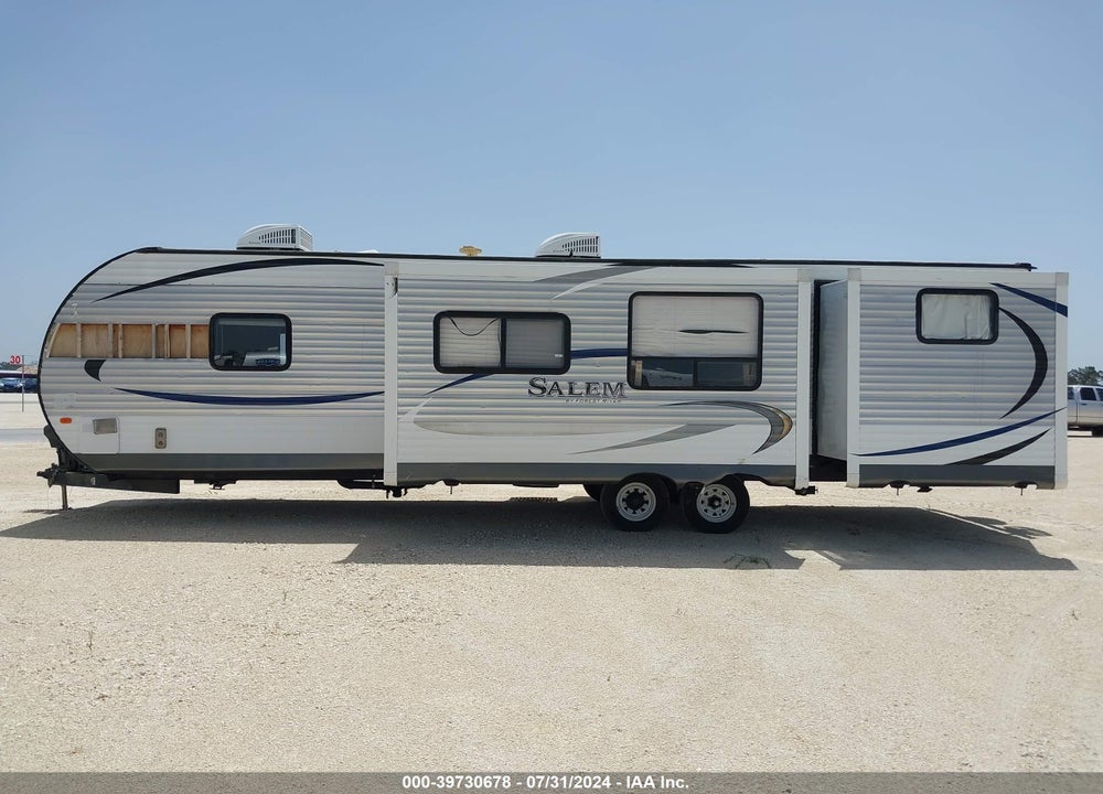 2015 SALEM 31BKIS VIN: 4X4TSMG20F8060161