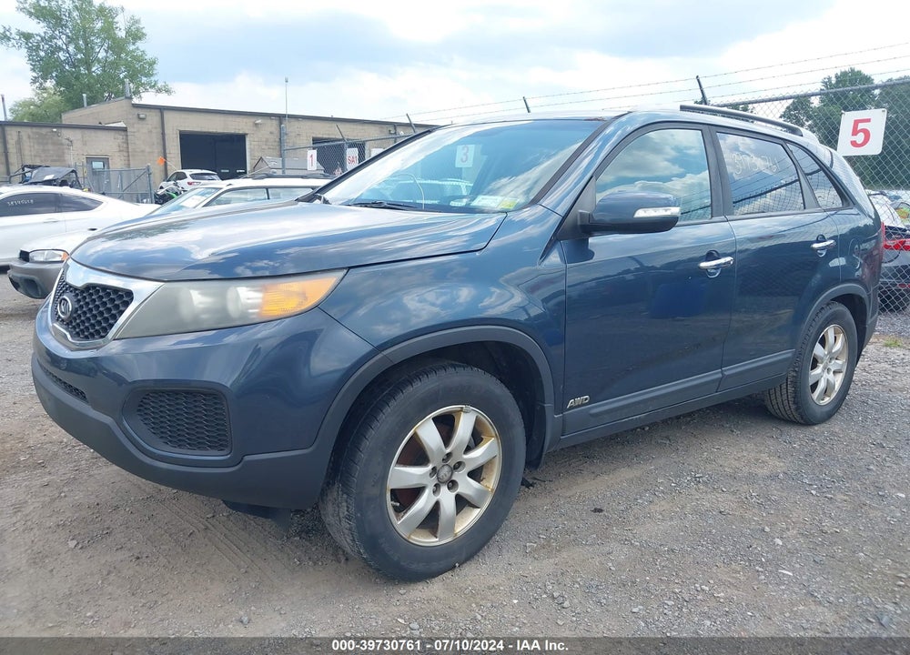 2012 KIA SORENTO LX V6 VIN: 5XYKTDA24CG217055