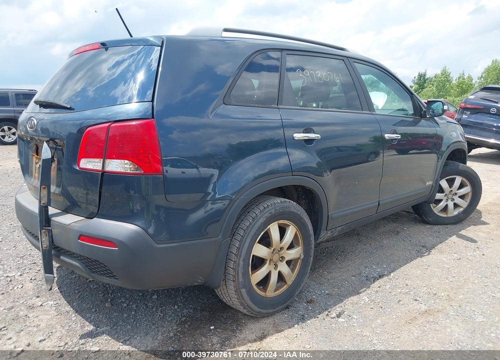 2012 KIA SORENTO LX V6 VIN: 5XYKTDA24CG217055