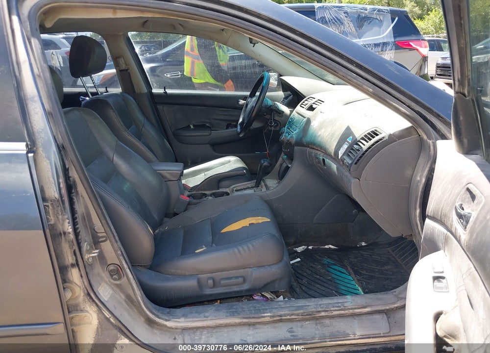 2003 HONDA ACCORD 3.0 EX VIN: 1HGCM66573A053821
