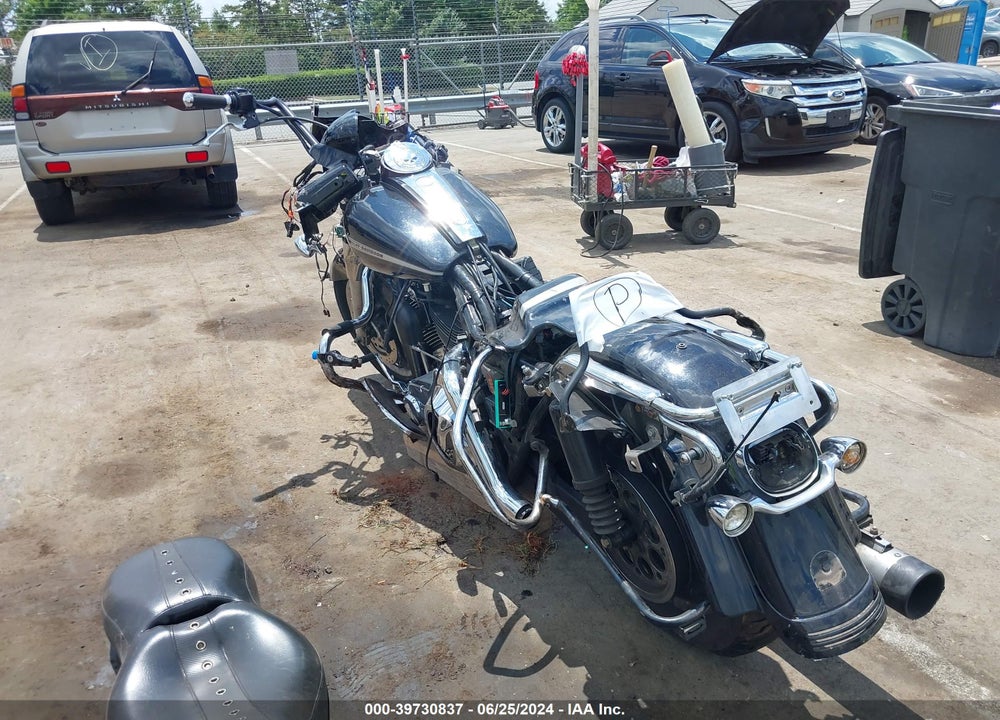 2005 HARLEY-DAVIDSON FLTRI VIN: 1HD1FSW165Y611883