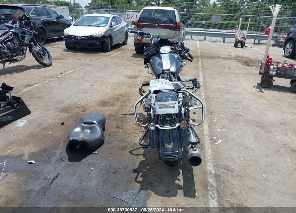 2005 HARLEY-DAVIDSON FLTRI VIN: 1HD1FSW165Y611883