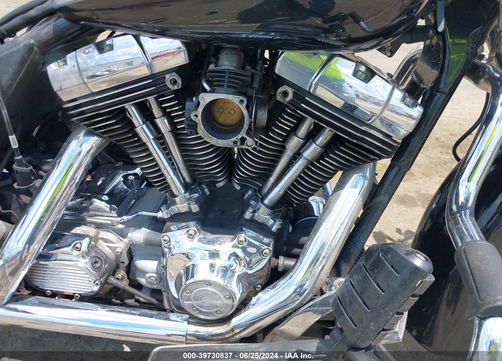 2005 HARLEY-DAVIDSON FLTRI VIN: 1HD1FSW165Y611883