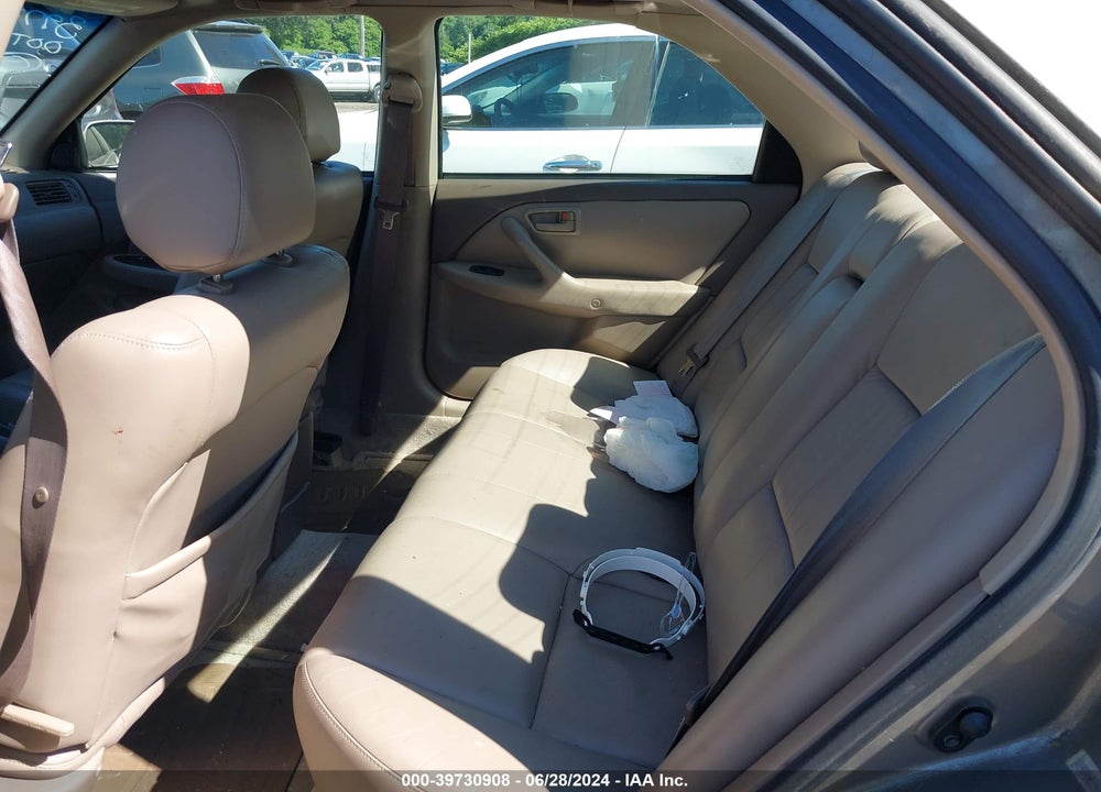 2000 TOYOTA CAMRY XLE V6 VIN: 4T1BF28K6YU113587
