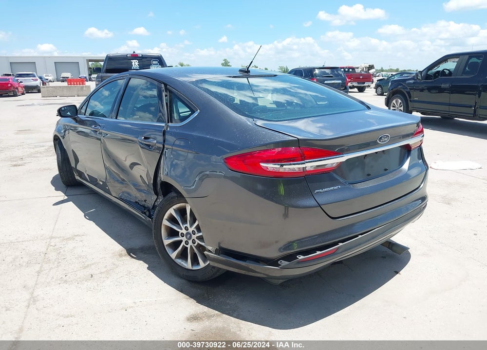 2017 FORD FUSION SE VIN: 3FA6P0H70HR319388