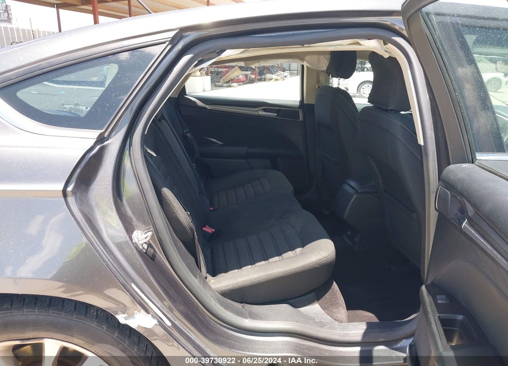 2017 FORD FUSION SE VIN: 3FA6P0H70HR319388