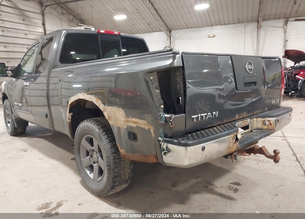 2005 NISSAN TITAN SE VIN: 1N6AA06B45N507498