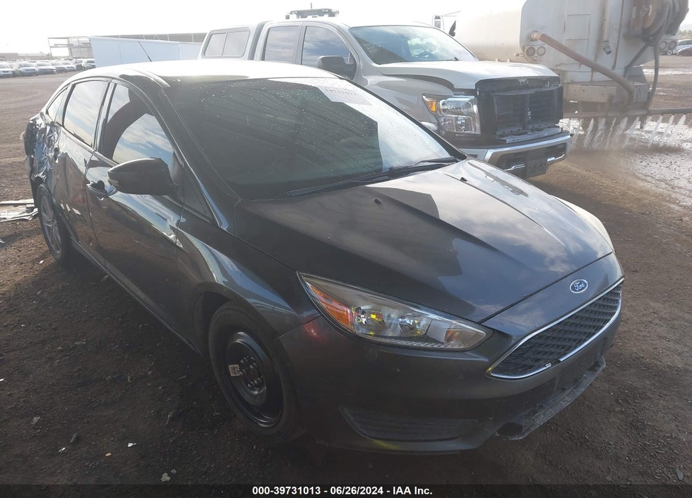 2018 FORD FOCUS SE VIN: 1FADP3FEXJL293185