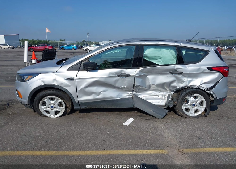 2019 FORD ESCAPE S VIN: 1FMCU0F73KUB32120