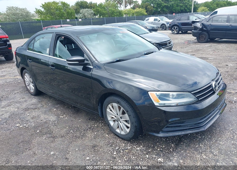 2015 VOLKSWAGEN JETTA 1.8T SE VIN: 3VWD17AJ2FM264418