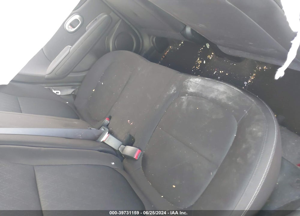 2016 KIA SOUL VIN: KNDJN2A22G7833771