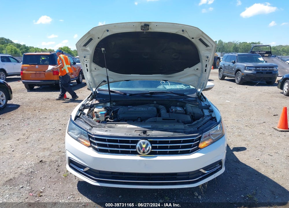 2017 VOLKSWAGEN PASSAT 1.8T SE VIN: 1VWBT7A38HC009764