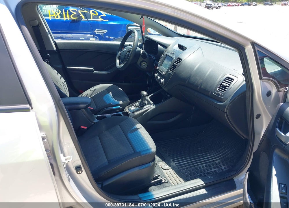 2018 KIA FORTE LX VIN: 3KPFL4A73JE197016