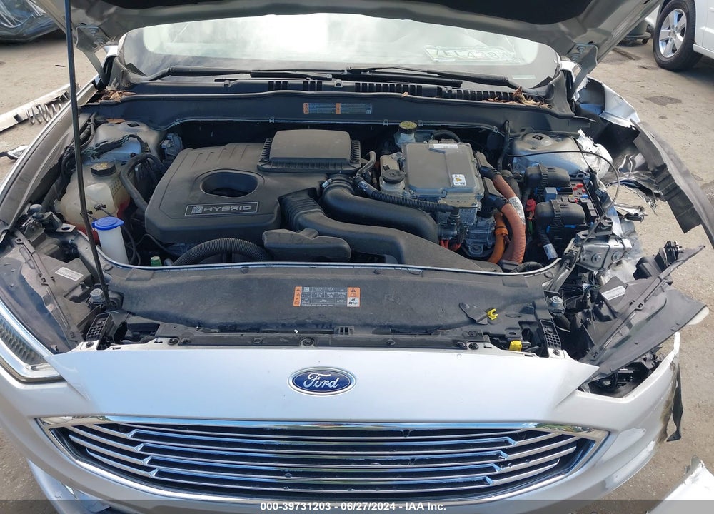 2018 FORD FUSION HYBRID TITANIUM VIN: 3FA6P0RU2JR127982
