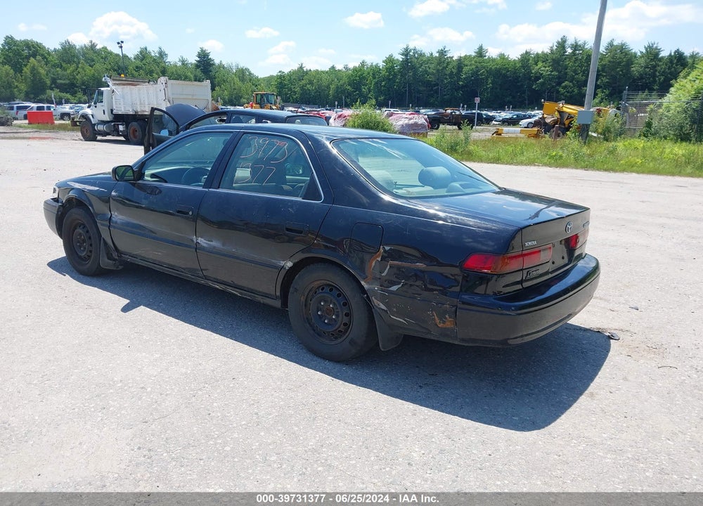 1999 TOYOTA CAMRY LE VIN: 4T1BG22K7XU457255