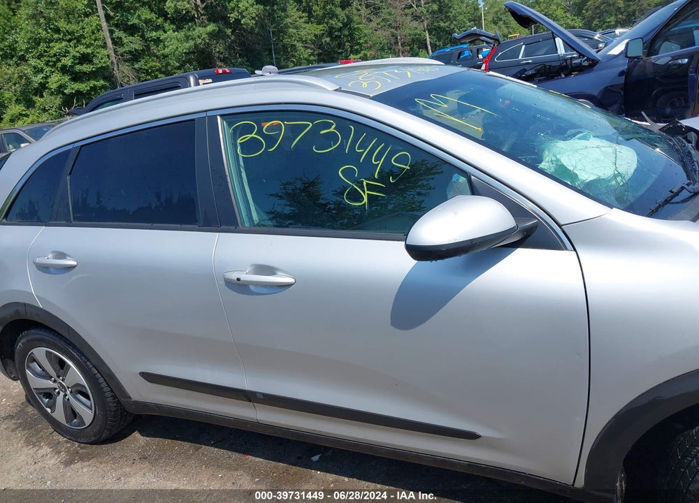 2019 KIA NIRO LX VIN: KNDCB3LC5K5322685