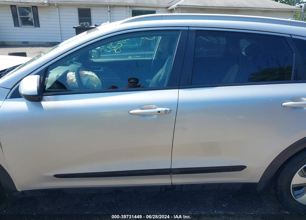 2019 KIA NIRO LX VIN: KNDCB3LC5K5322685