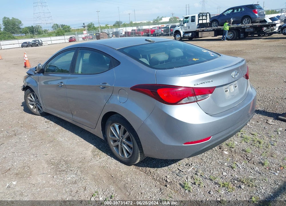 2016 HYUNDAI ELANTRA SE VIN: 5NPDH4AE3GH725374