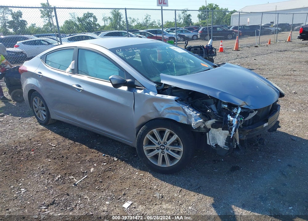 2016 HYUNDAI ELANTRA SE VIN: 5NPDH4AE3GH725374