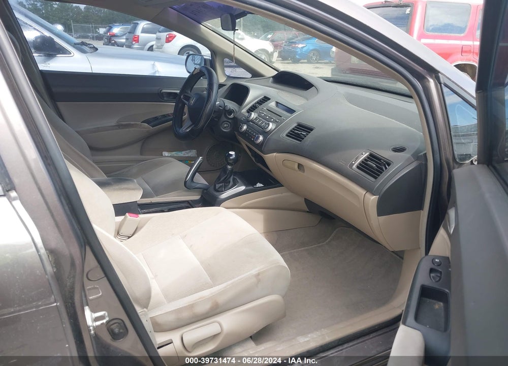 2009 HONDA CIVIC LX VIN: 1HGFA15579L017277