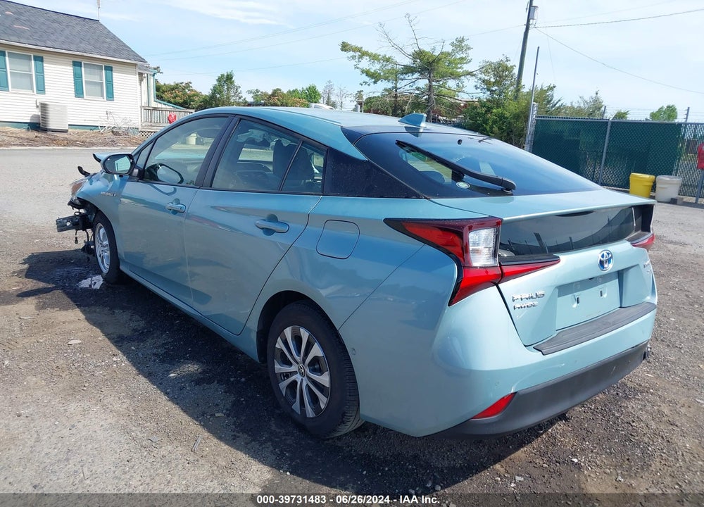 2022 TOYOTA PRIUS XLE AWD-E VIN: JTDL9MFU8N3036612