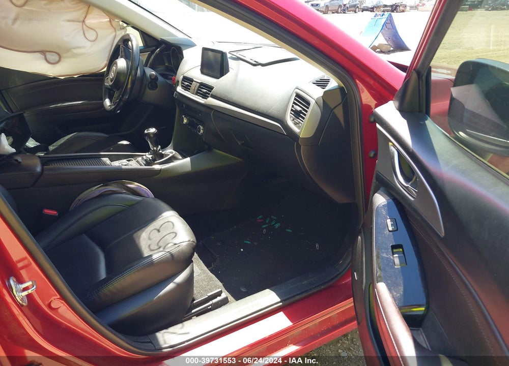 2018 MAZDA 3 TOURING VIN: 3MZBN1V34JM256656