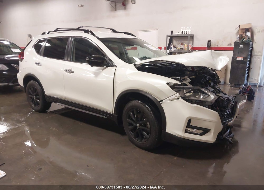 2018 NISSAN ROGUE SV VIN: 5N1AT2MV7JC795010