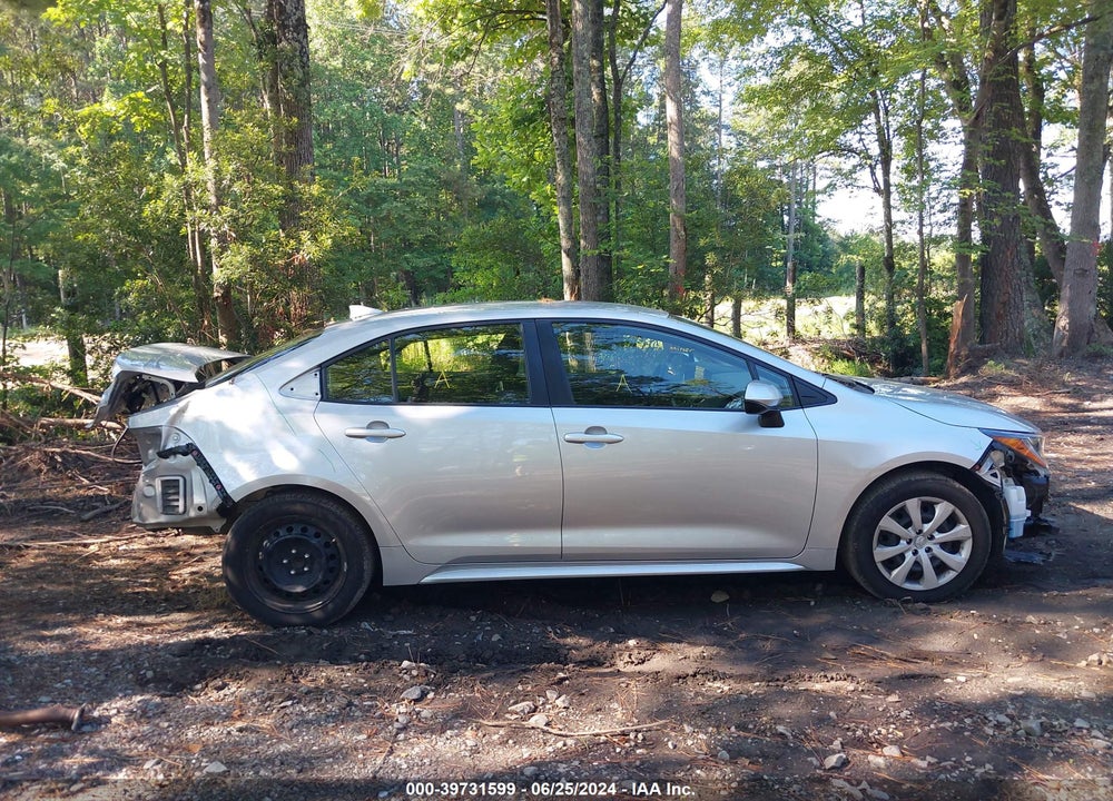 2022 TOYOTA COROLLA LE VIN: JTDEPMAE1NJ221210