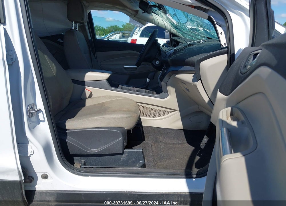 2017 FORD ESCAPE SE VIN: 1FMCU9GD7HUA11091