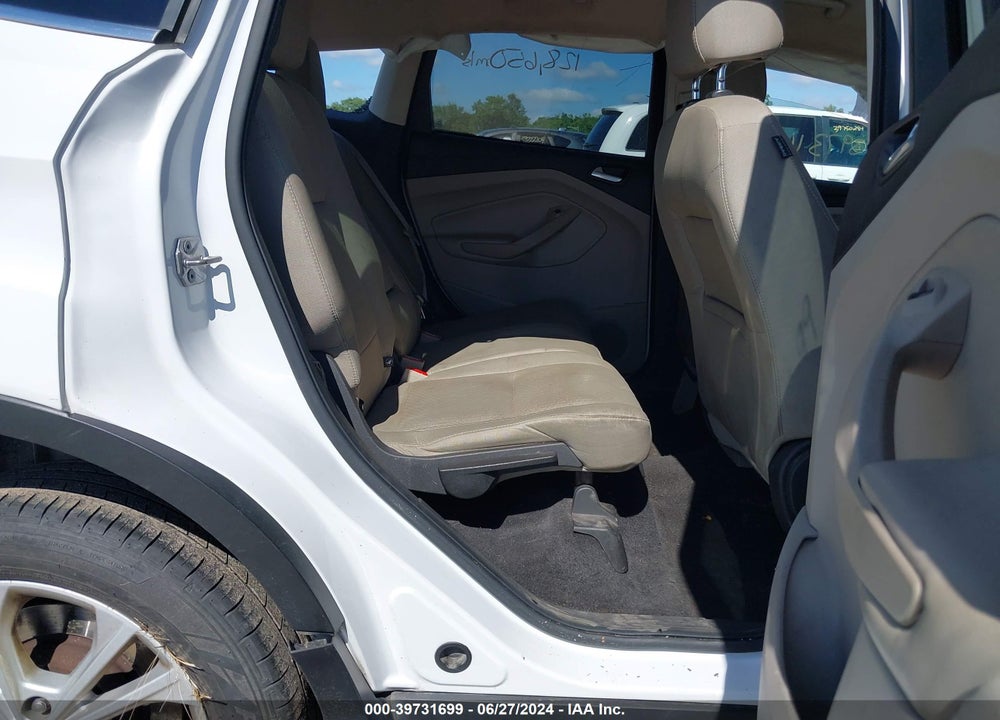 2017 FORD ESCAPE SE VIN: 1FMCU9GD7HUA11091