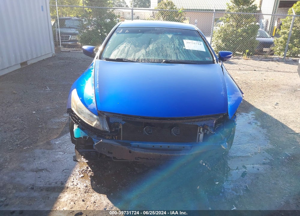 2010 HONDA ACCORD 2.4 EX VIN: 1HGCS1A77AA005086