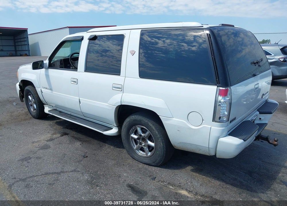 2000 CADILLAC ESCALADE STANDARD VIN: 1GYEK13R2YR127320