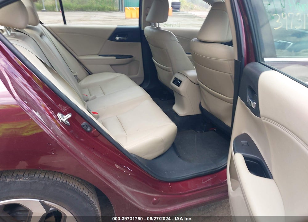 2017 HONDA ACCORD EX-L VIN: 1HGCR2F85HA105622