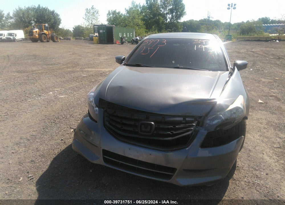 2012 HONDA ACCORD 2.4 EX-L VIN: 1HGCP2F83CA153747