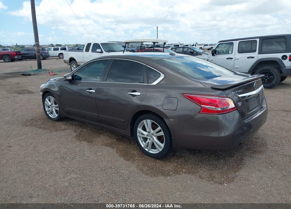 2013 NISSAN ALTIMA 3.5 SL VIN: 1N4BL3AP9DN506616