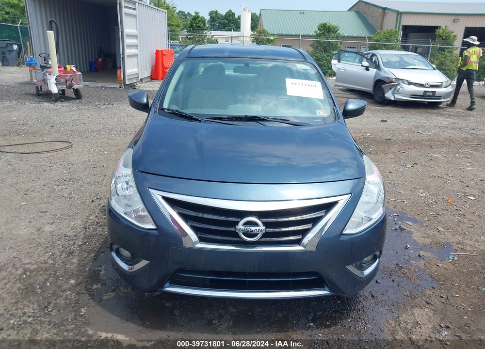 2015 NISSAN VERSA 1.6 SL VIN: 3N1CN7AP3FL911683
